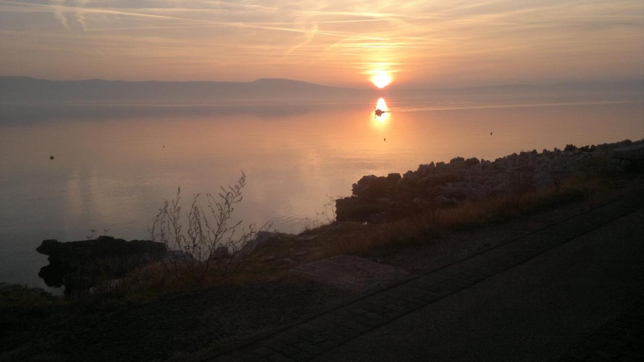 La Villa - Beach House & Rooms Crikvenica Exterior foto